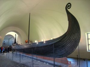 1024px-oseberg_ship_-_img_9129